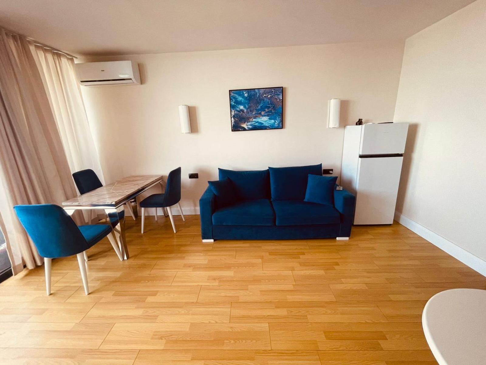 Orbi Aparthotel In Batumi Exteriör bild