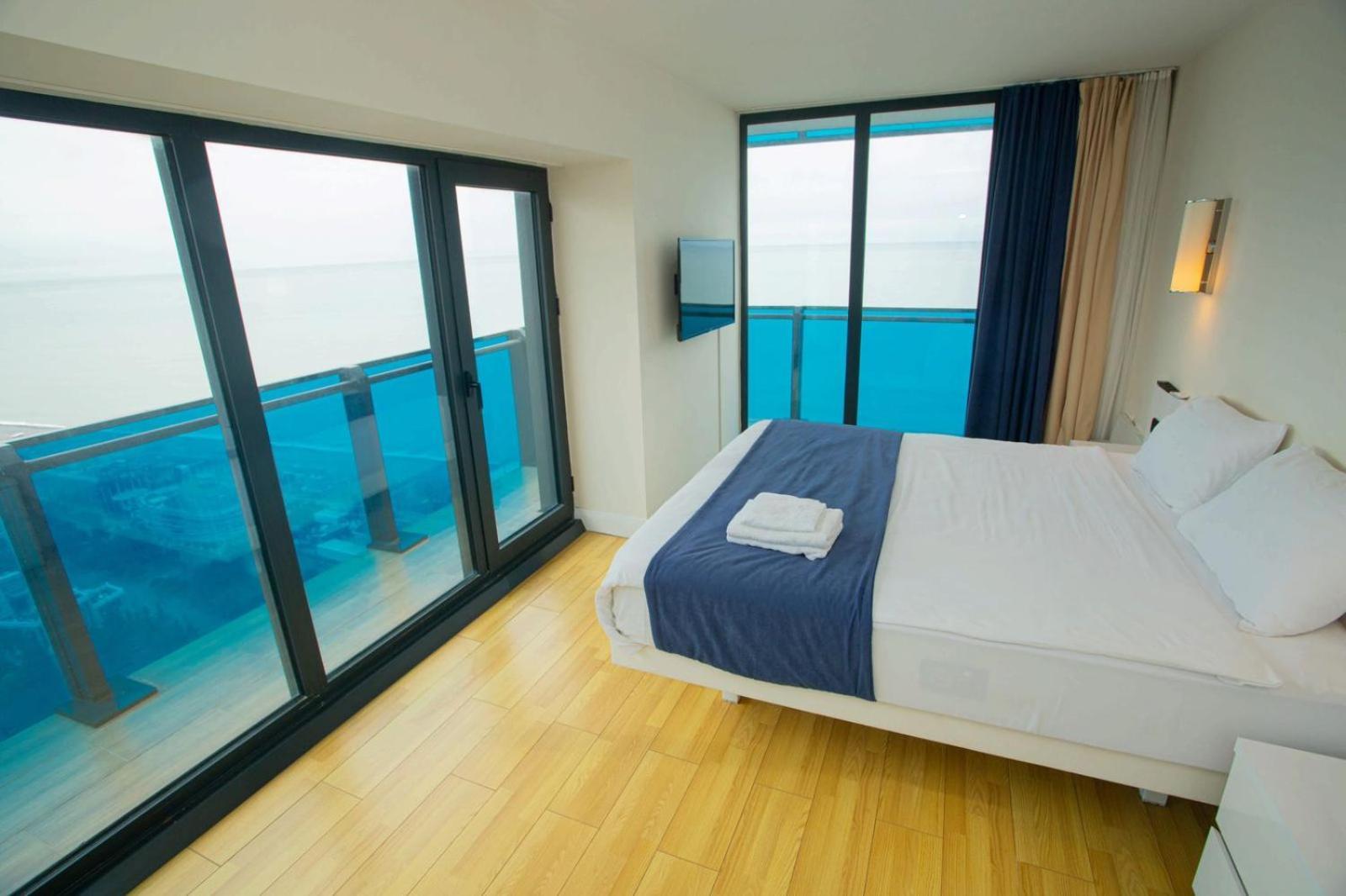 Orbi Aparthotel In Batumi Exteriör bild