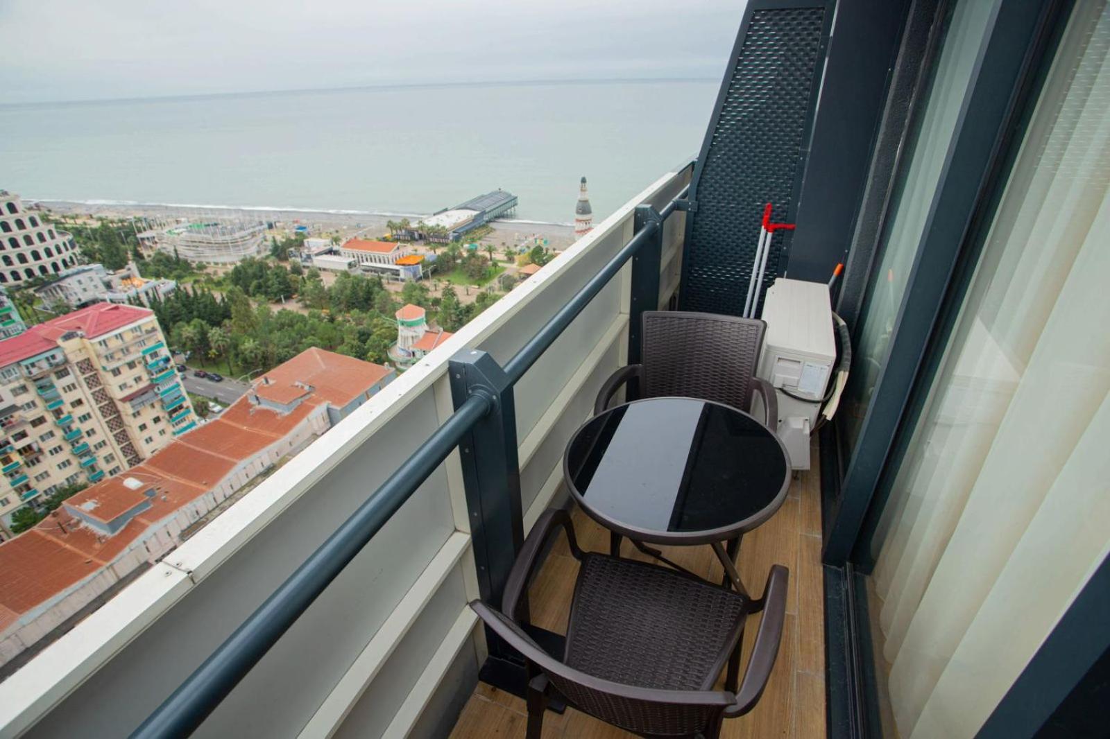 Orbi Aparthotel In Batumi Exteriör bild
